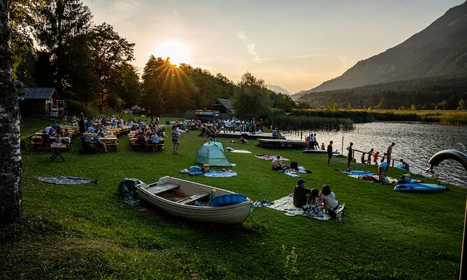 Blick auf den Seezugang am Pressegger See