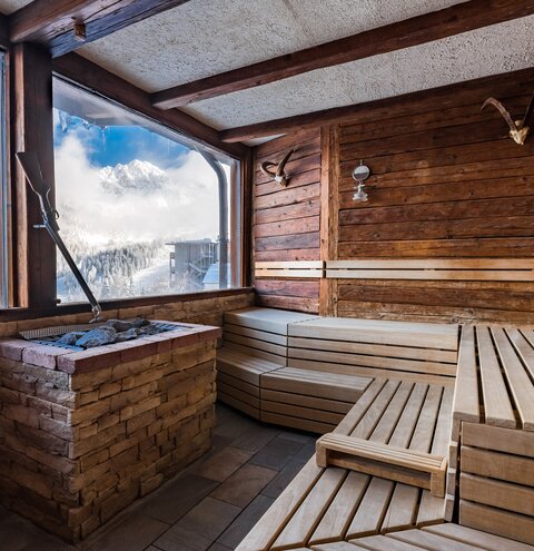 Jägersauna mit Blick in die Berge